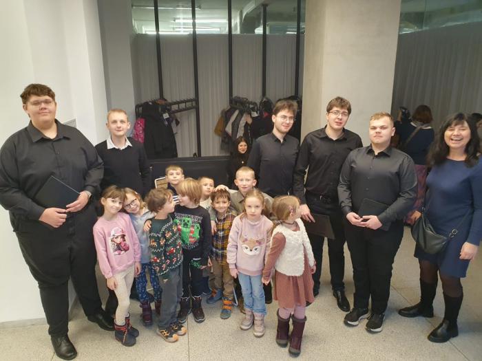 Prvňáci na koncertě