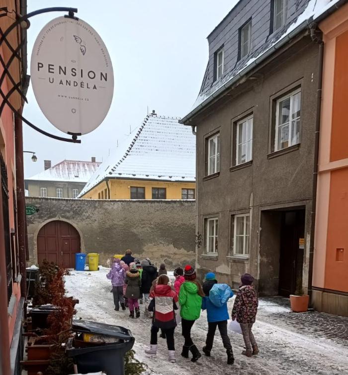 Druháci v kavárně Õde